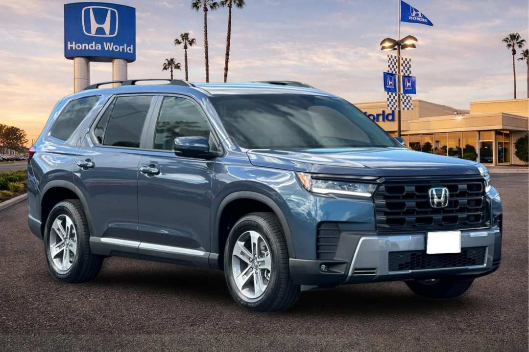 2026 Honda Pilot EXL - Image 2