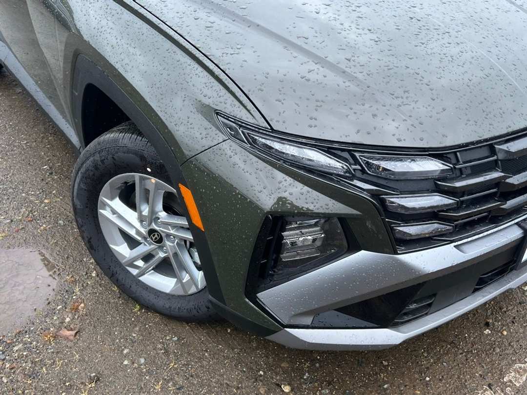 2026 Hyundai Tucson SE - Image 2
