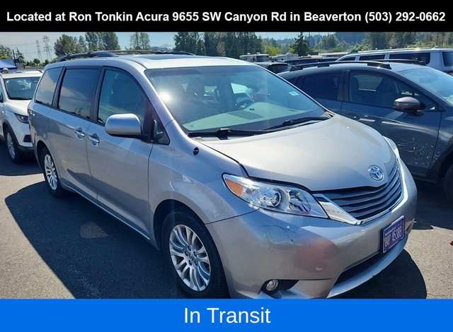 2014 Toyota Sienna XLE