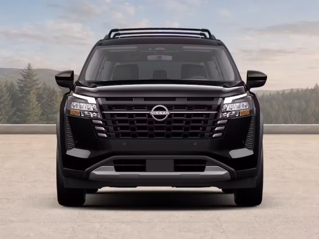 2026 Nissan Pathfinder Platinum - Image 2