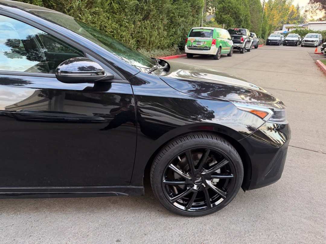 2024 Kia Forte GT - Image 3