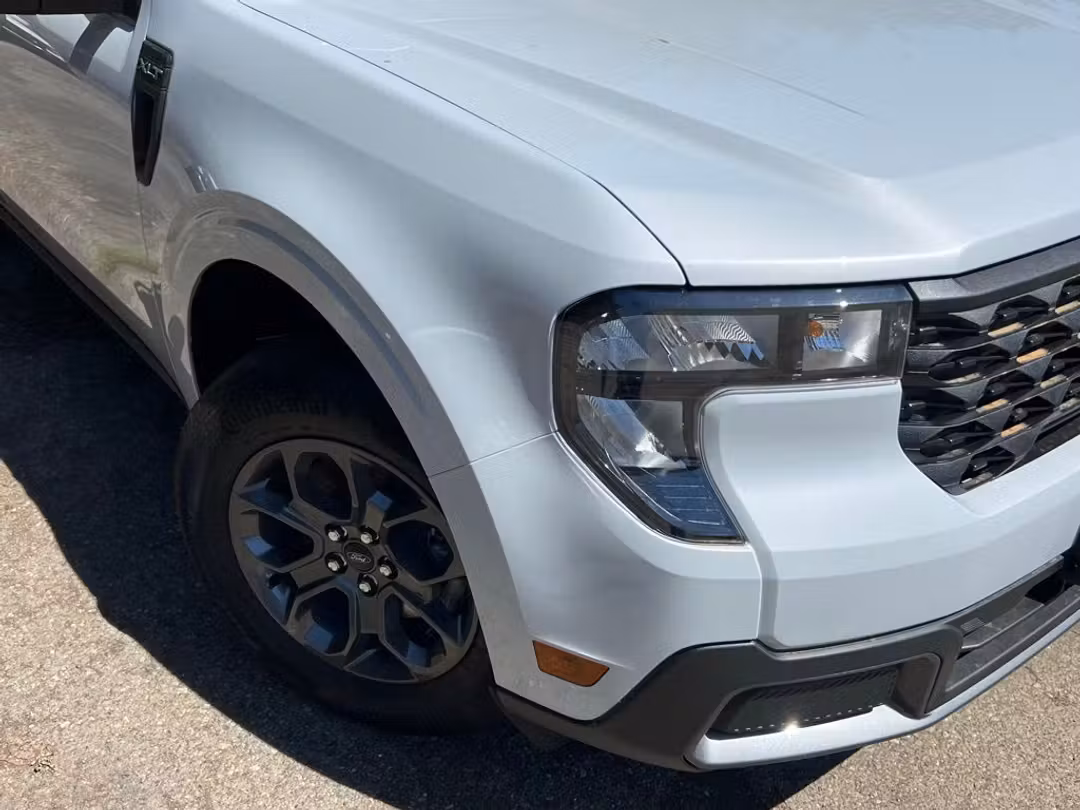 2026 Ford Maverick XLT - Image 3