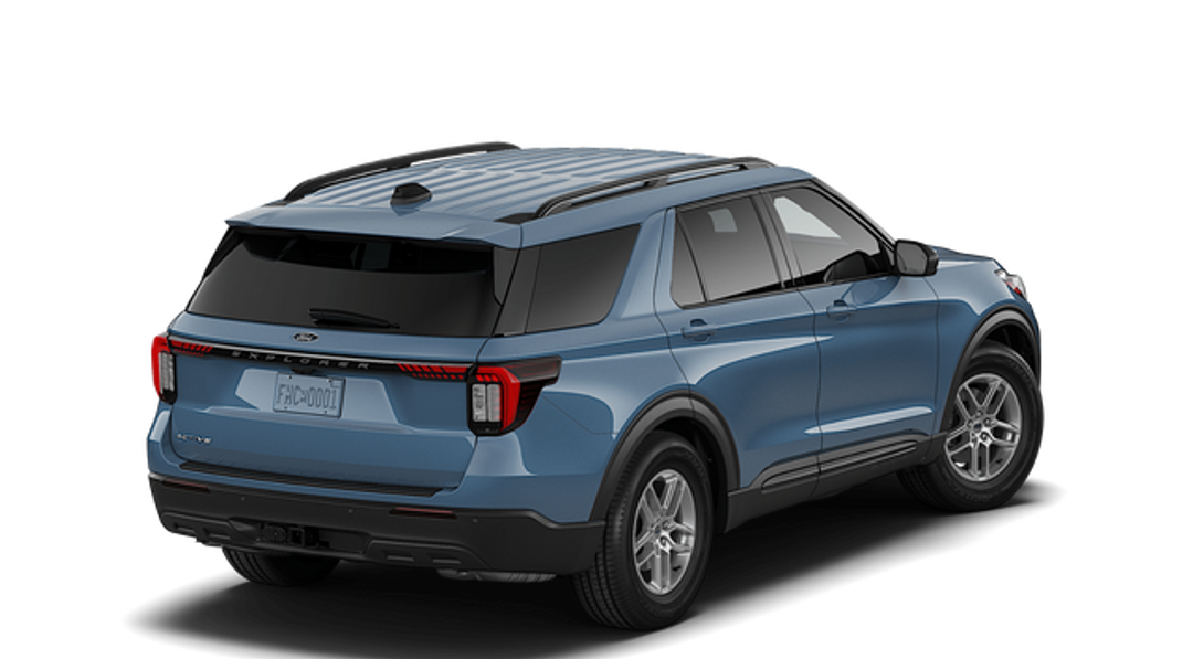 2027 Ford Explorer Active - Image 3