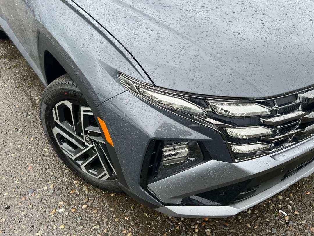 2026 Hyundai Tucson Limited - Image 2