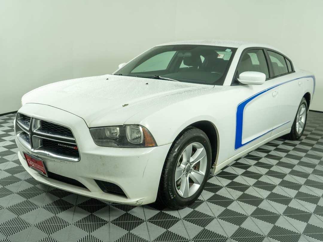 2014 Dodge Charger SE - Image 3
