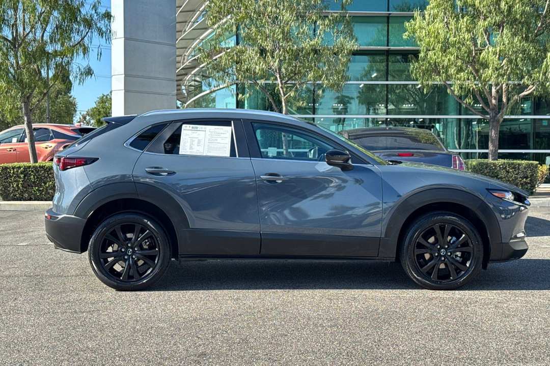 2025 MAZDA Cx-30 2.5 S Carbon Edition - Image 3