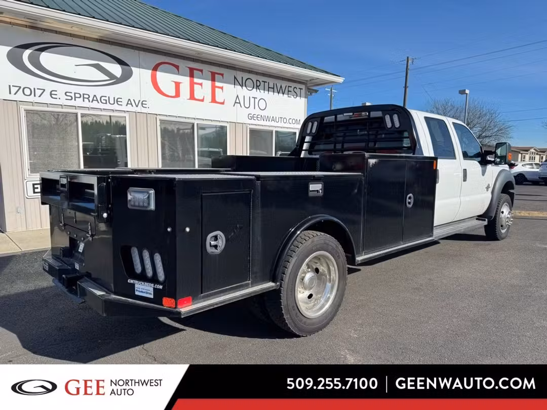 2016 Ford F-550Sd XLT - Image 3