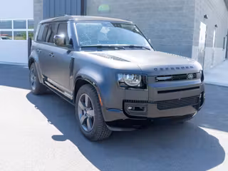 2025 Land Rover Defender 110 XDynamic SE