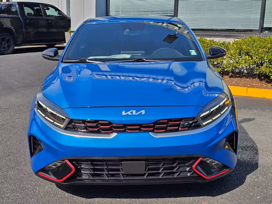 2023 Kia Forte GT - Image 2