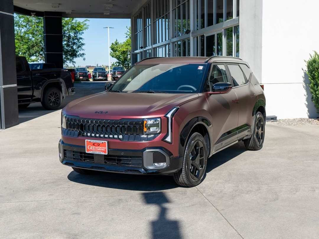 2027 Kia Seltos XLine S - Image 3