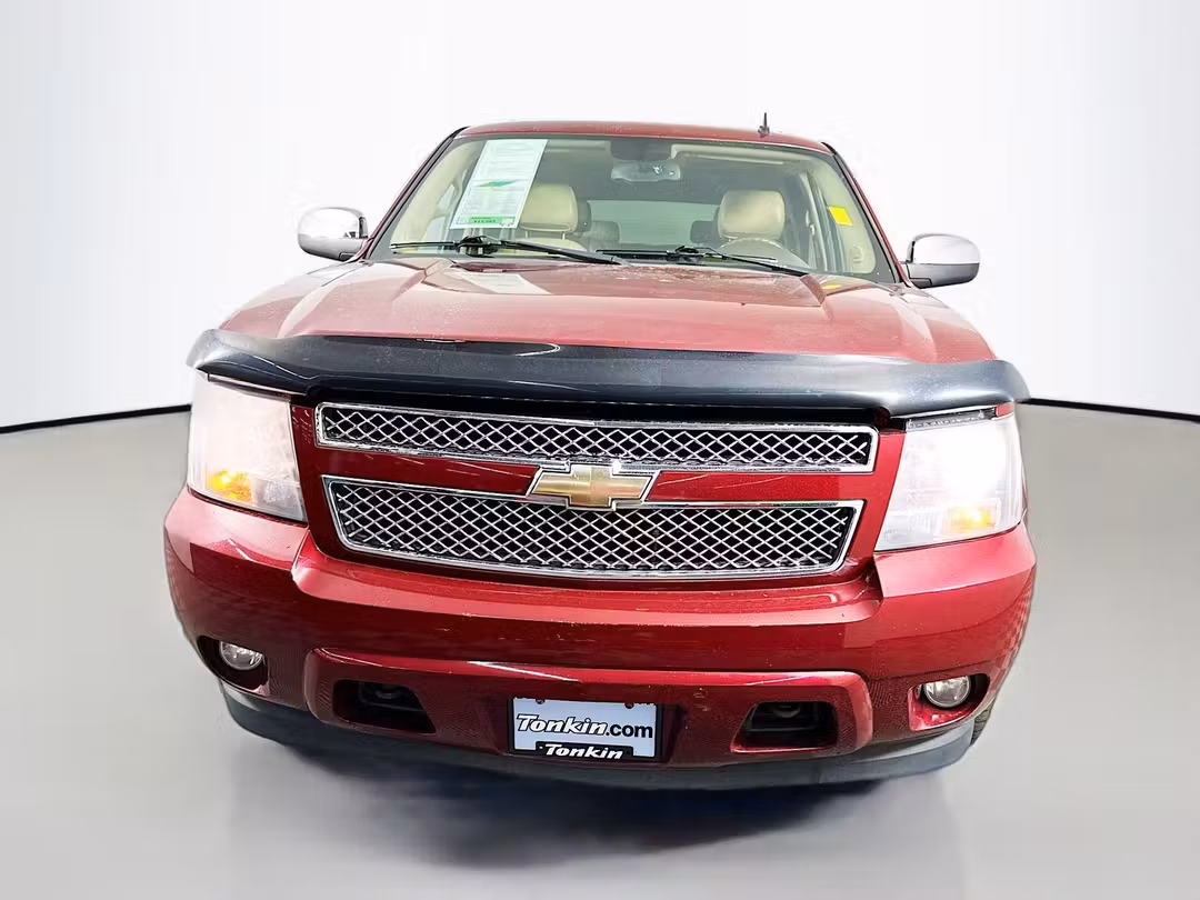 2010 Chevrolet Suburban 1500 LTZ - Image 2