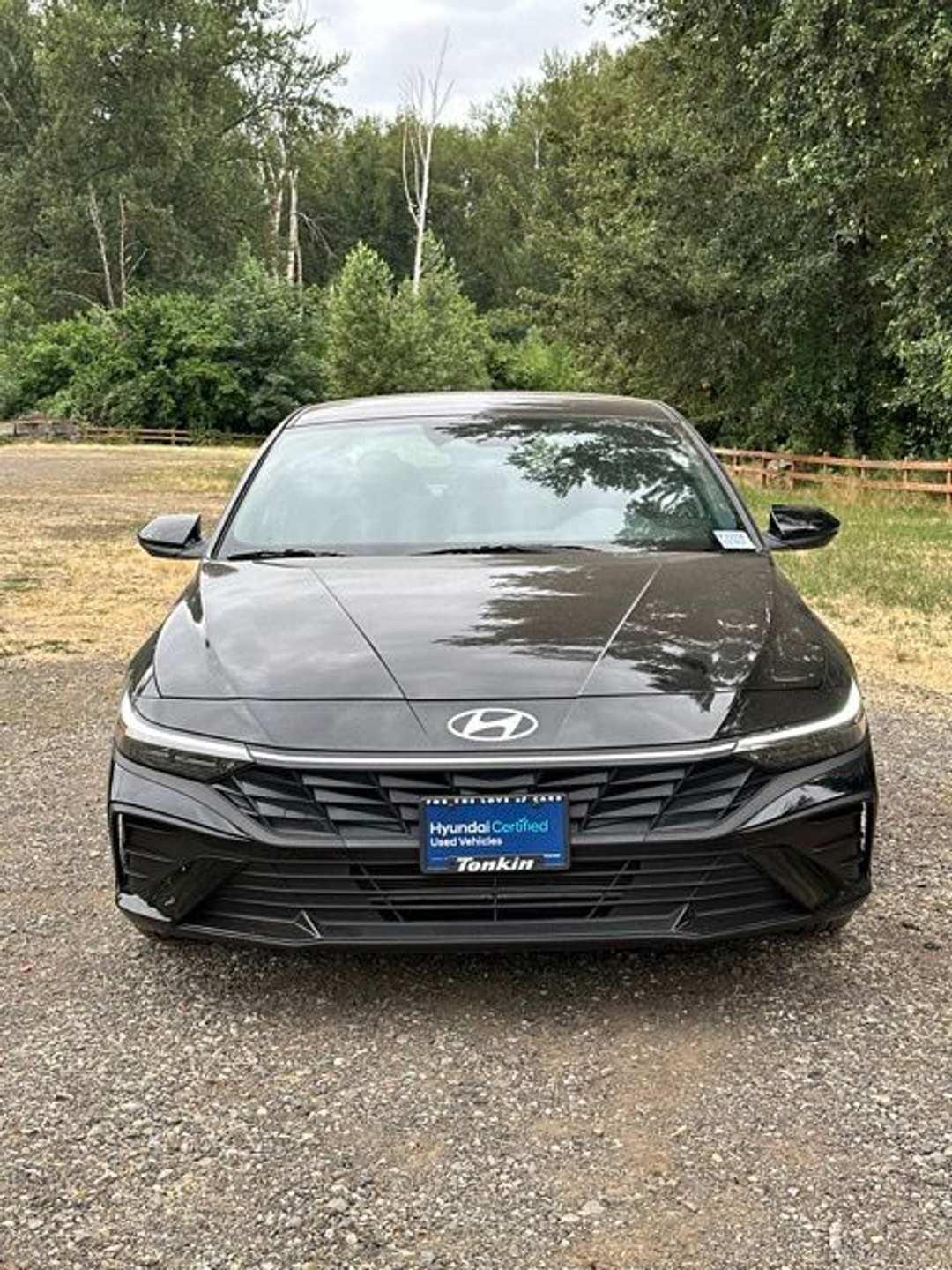 2025 Hyundai Elantra SEL Sport - Image 3
