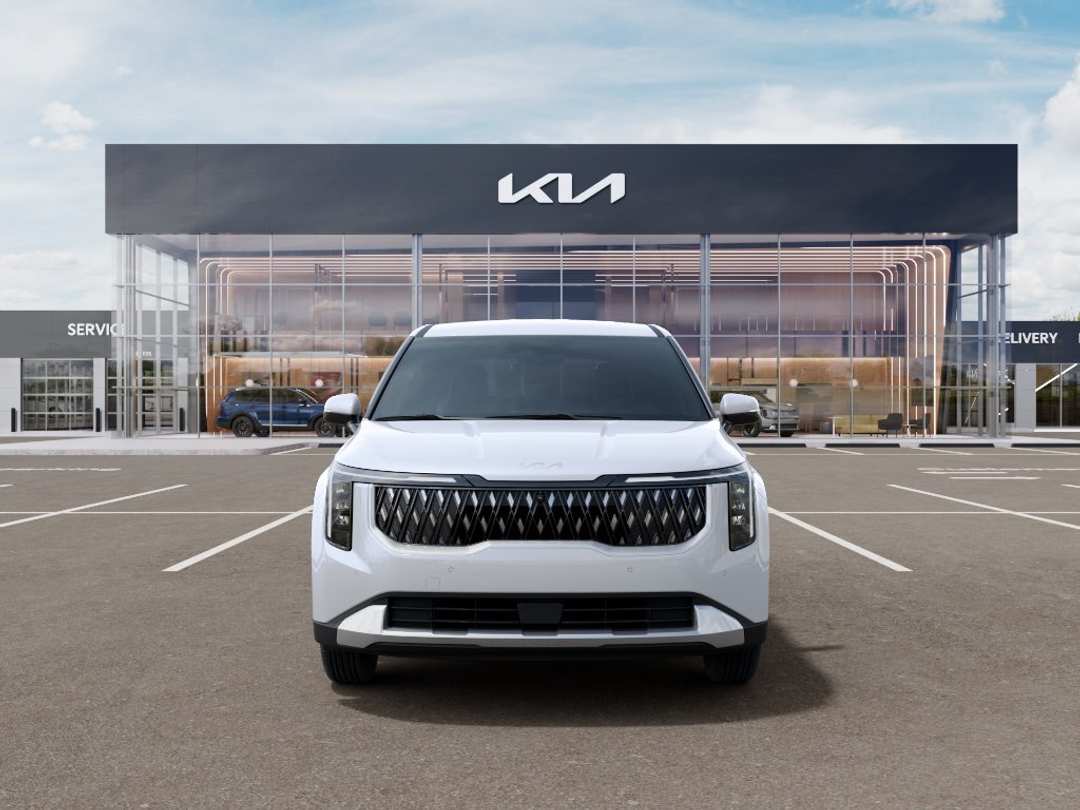2027 Kia Carnival LXS - Image 2