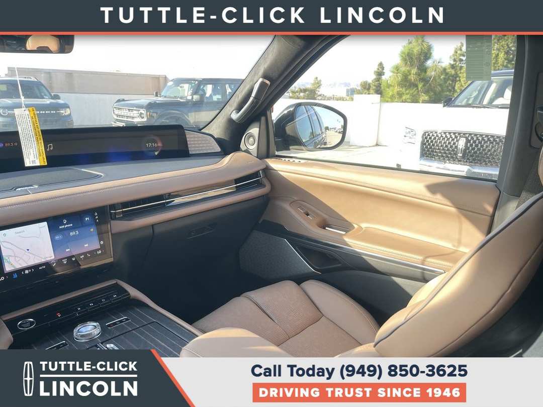 2027 Lincoln Navigator L Black Label - Image 3
