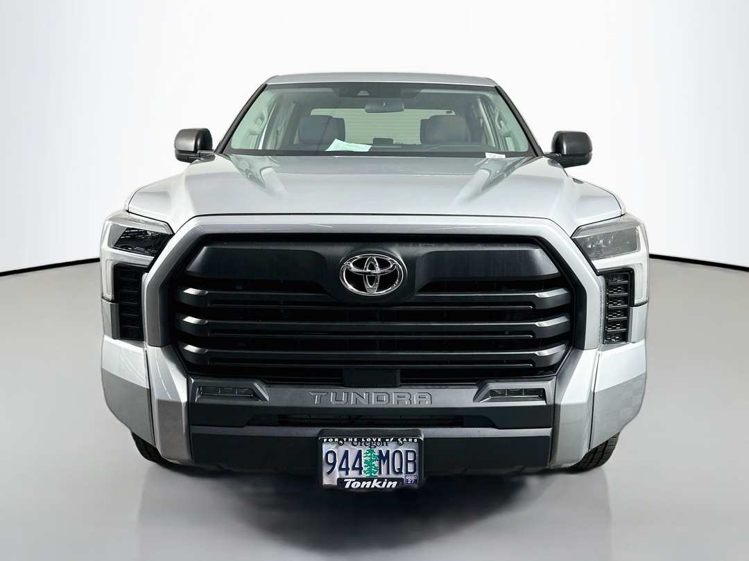 2023 Toyota Tundra SR5 - Image 2