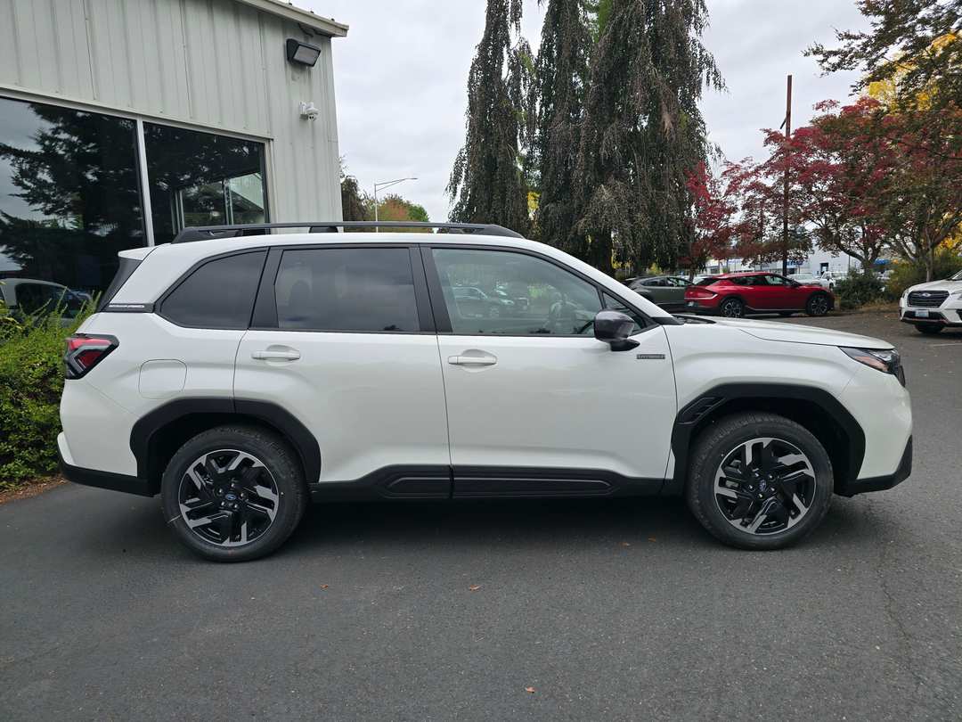 2026 Subaru Forester Premium Hybrid - Image 3