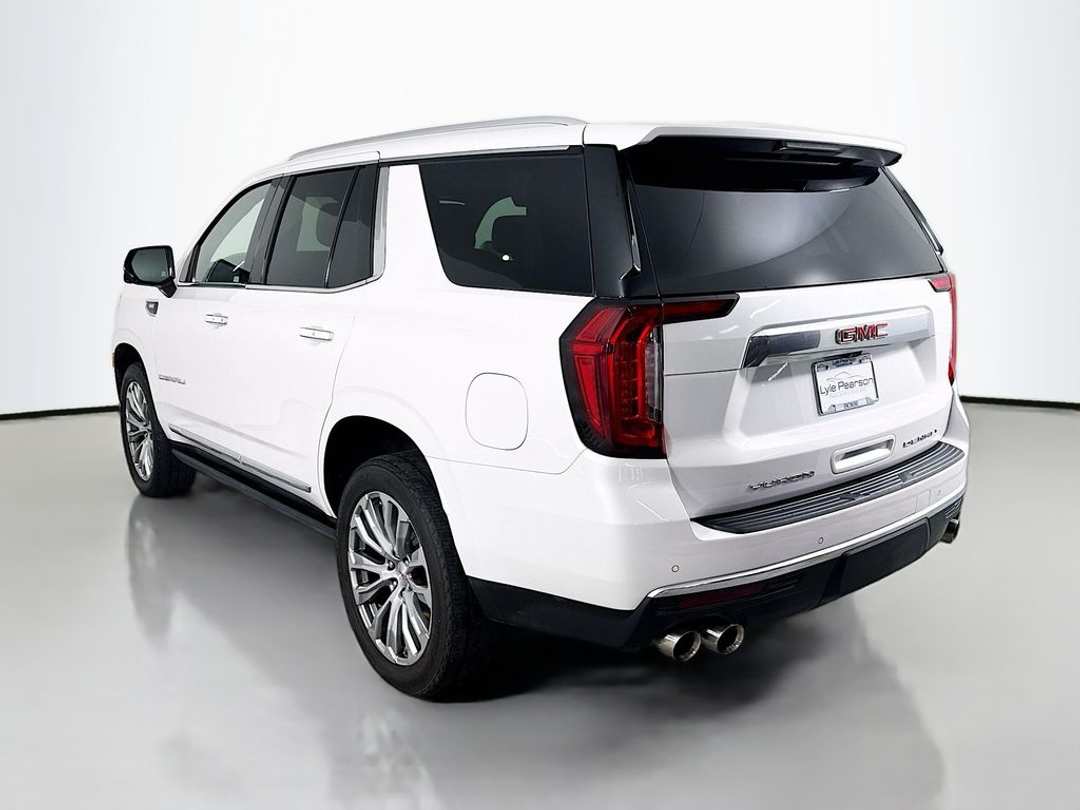 2021 GMC Yukon Denali - Image 3