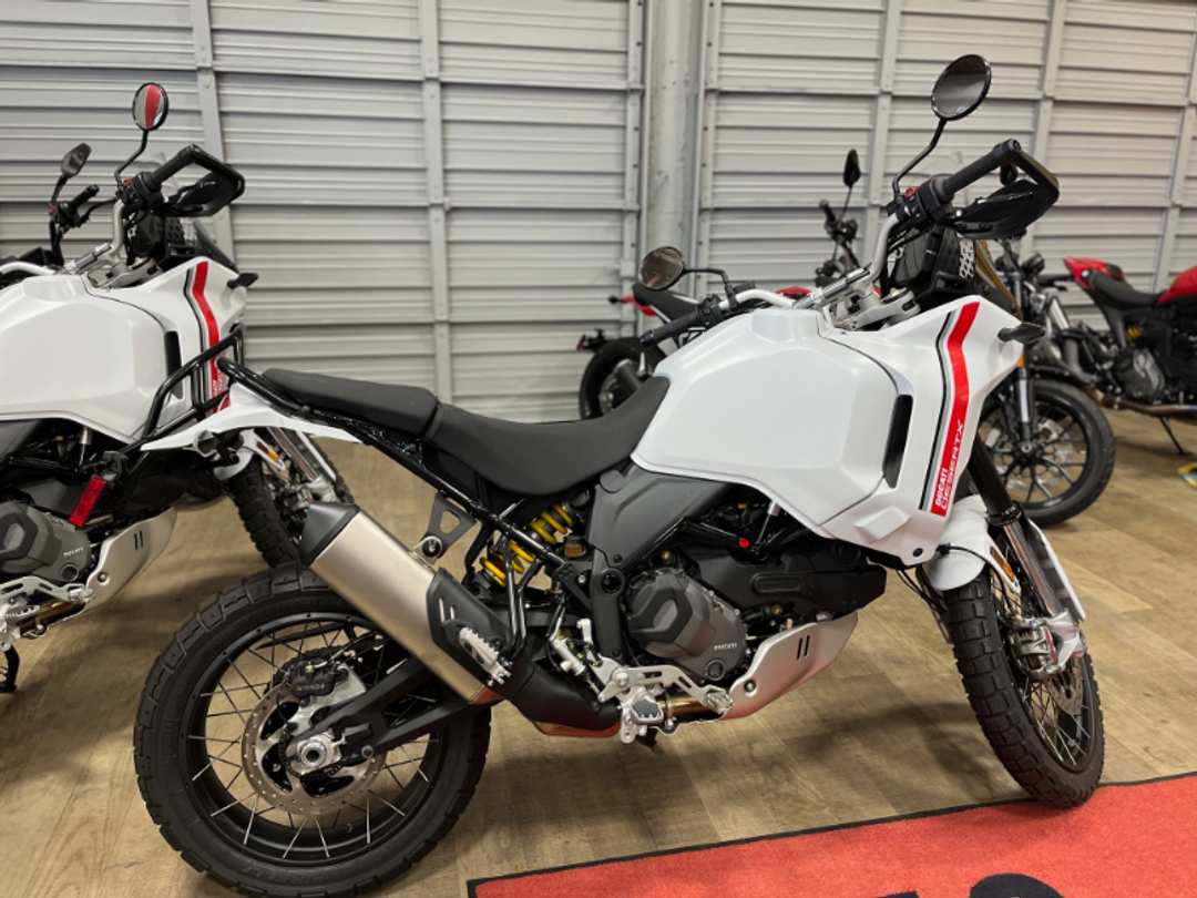 2025 Ducati Desert X 937 - Image 3
