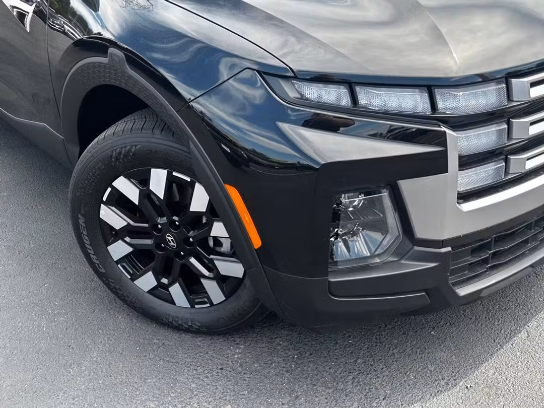 2026 Hyundai Santa Cruz SEL - Image 2