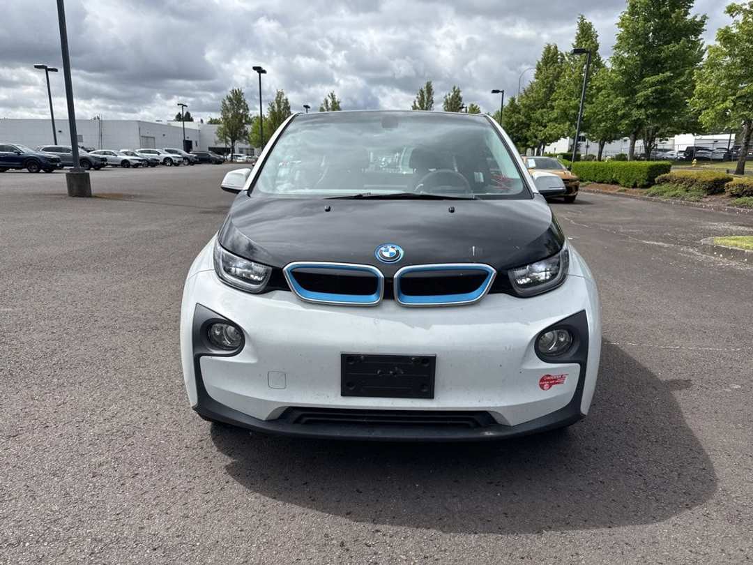 2014 BMW I3 with Range Extender - Image 2