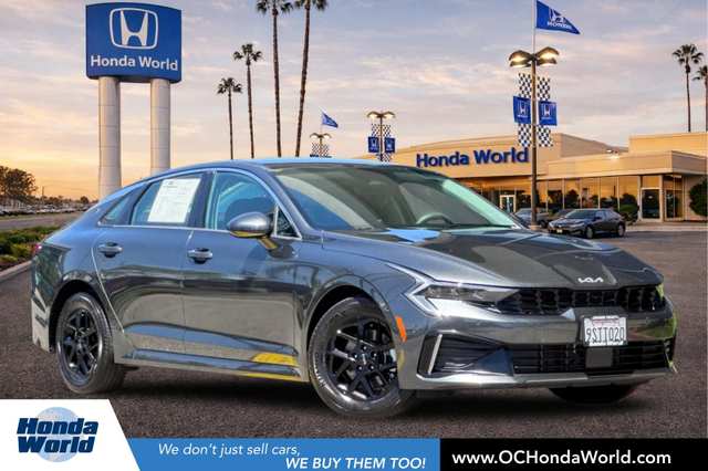 2025 Kia K5 LXS