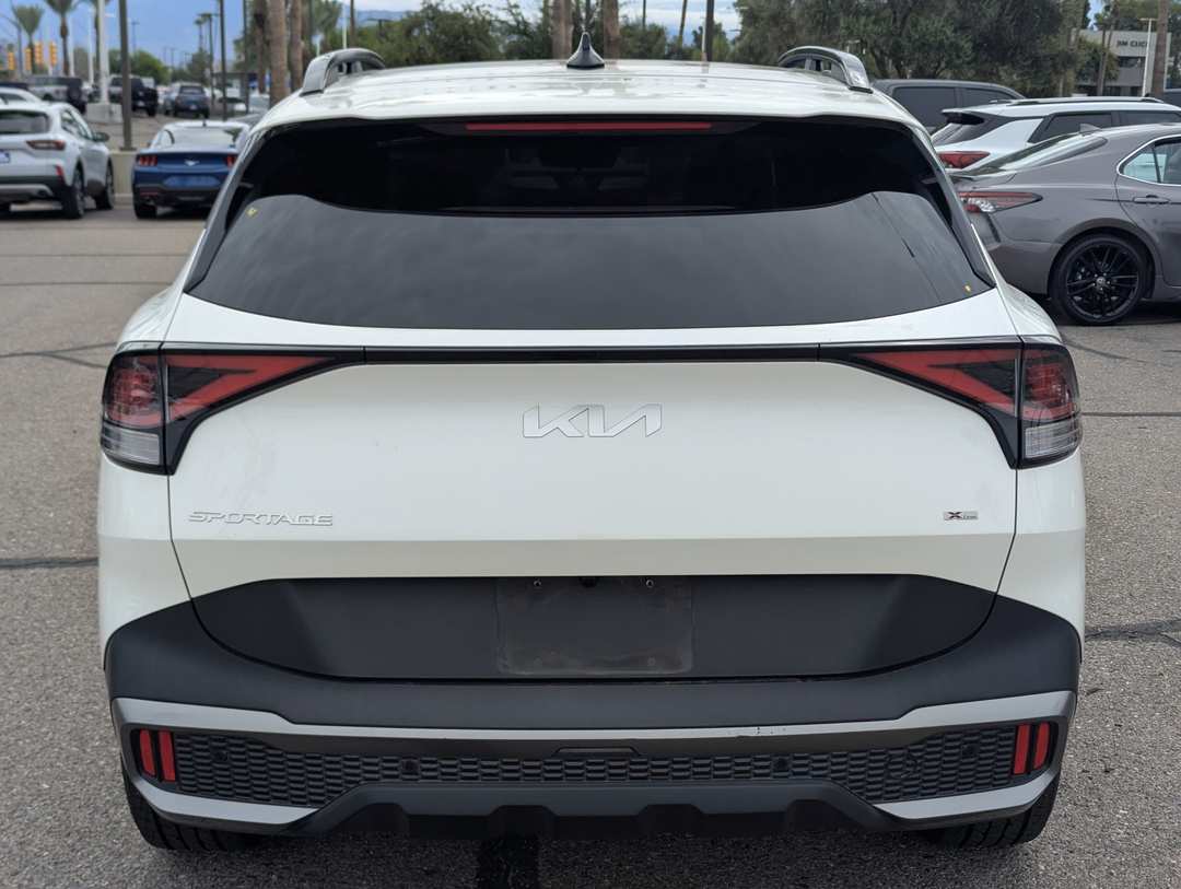 2023 Kia Sportage Plug-In Hybrid XLine - Image 3