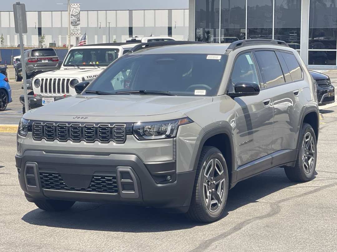 2026 Jeep Cherokee Limited - Image 3