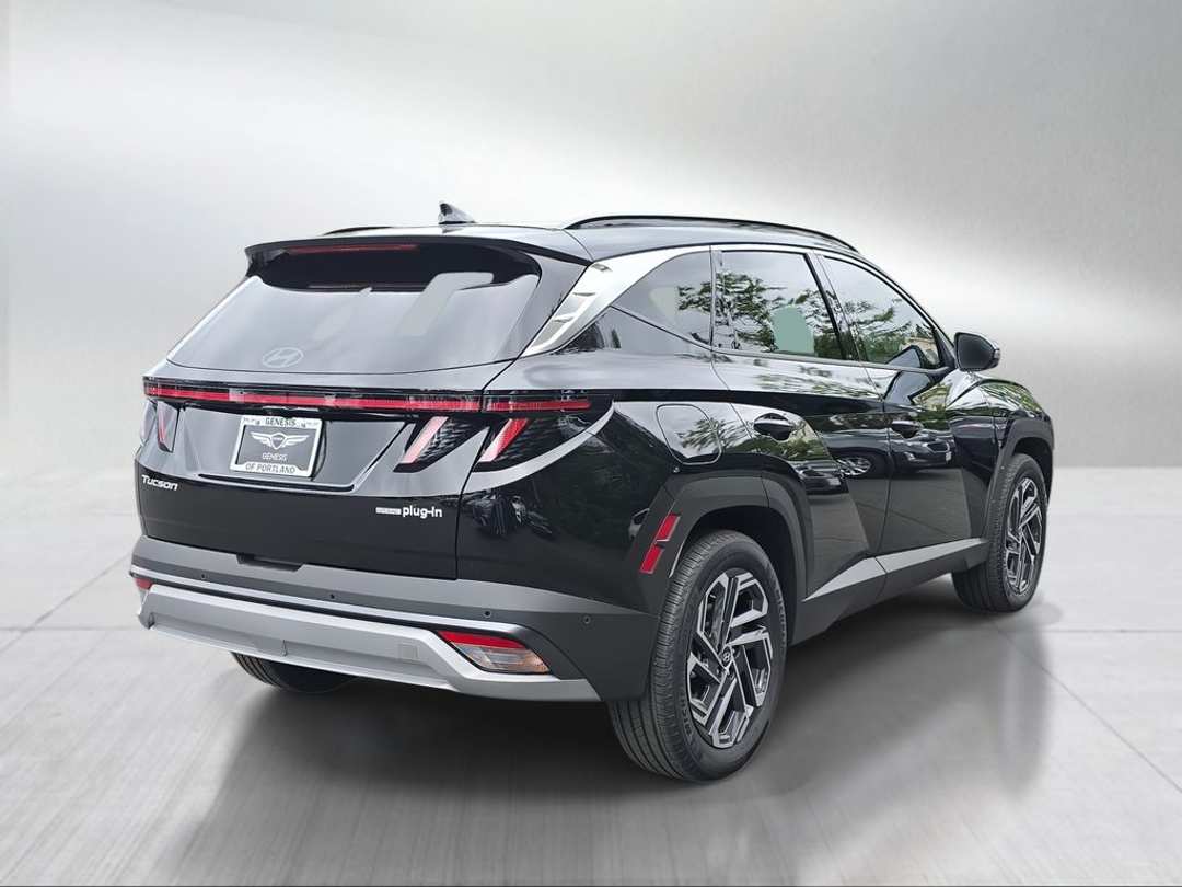 2026 Hyundai Tucson Plug-In Hybrid Limited - Image 3