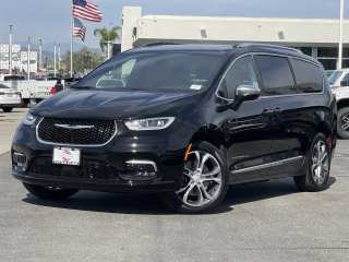 2026 Chrysler Pacifica Pinnacle
