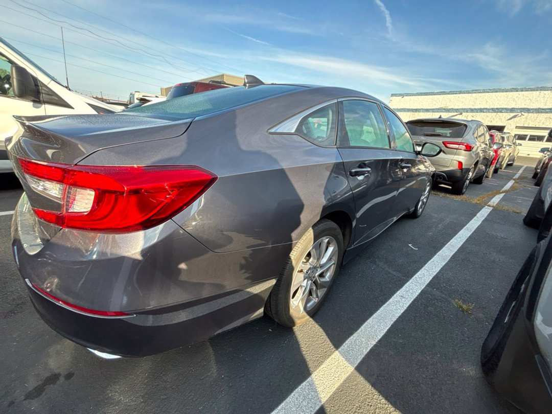 2019 Honda Accord LX - Image 3