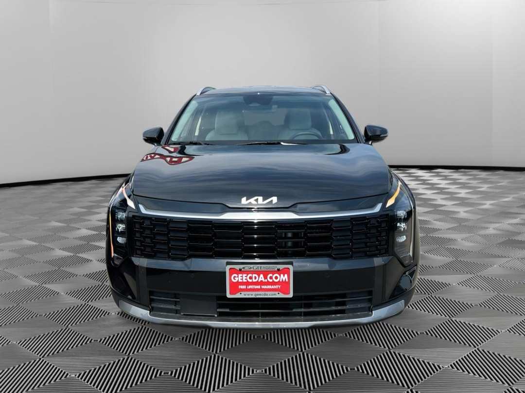 2027 Kia Sportage Hybrid EX - Image 2