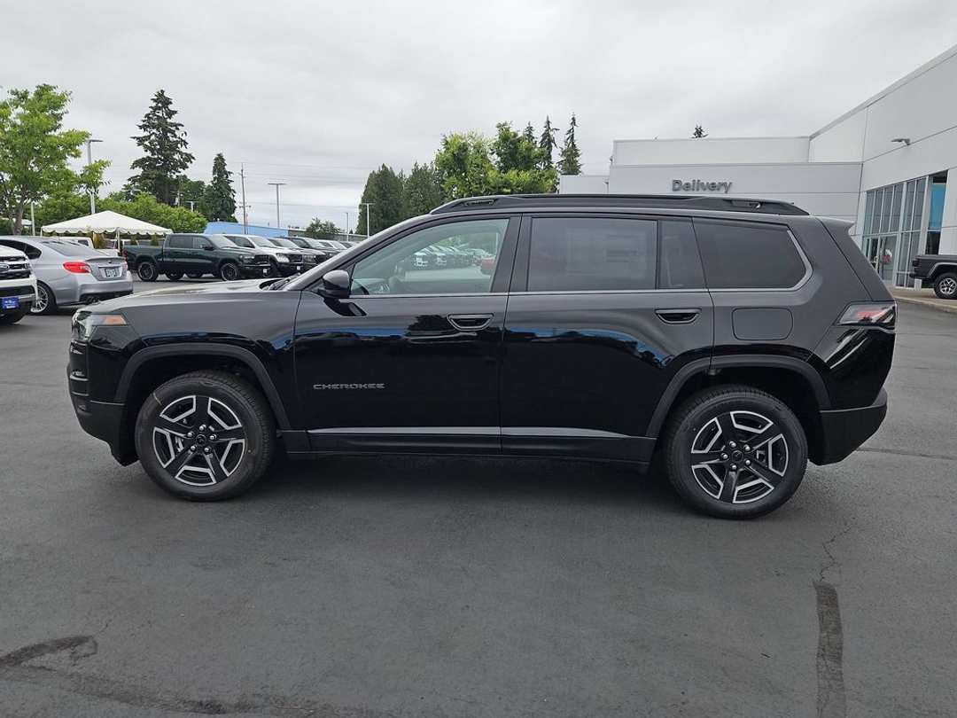2026 Jeep Cherokee Limited - Image 3