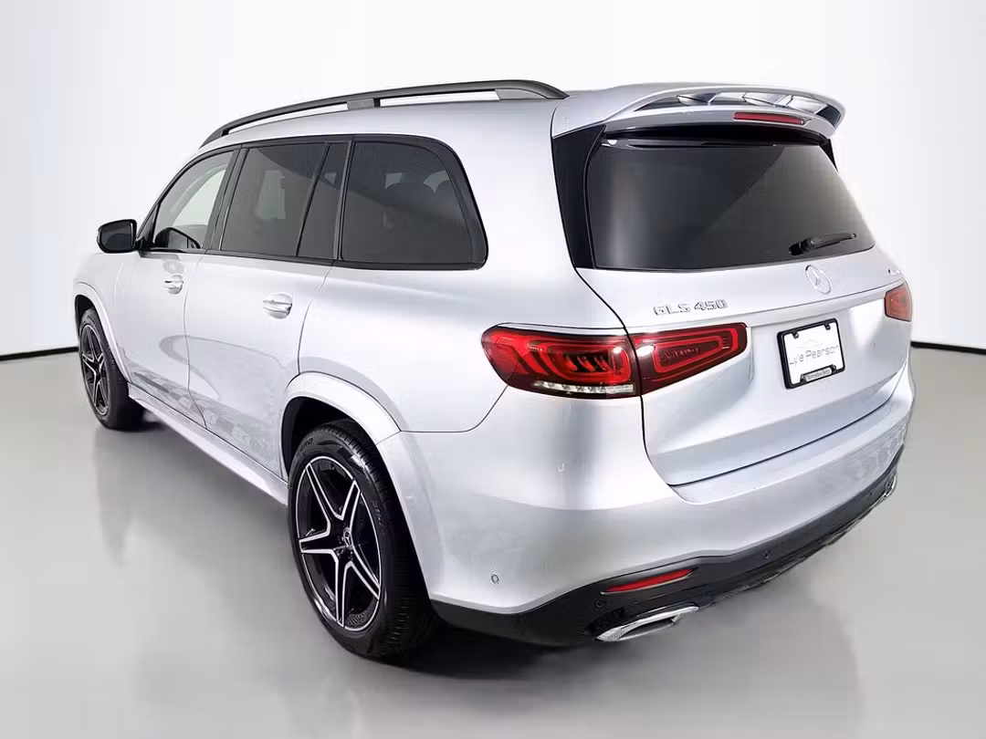 2022 Mercedes-Benz GLS GLS 450 - Image 3