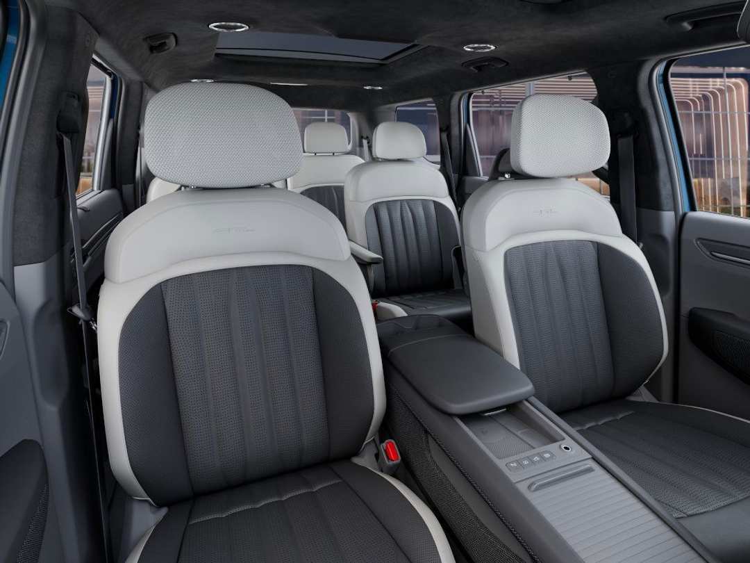 2026 Kia EV9 GT-Line - Photo 15