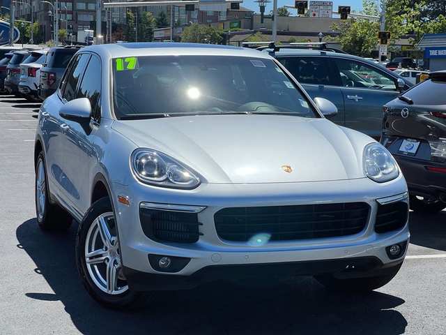 2017 Porsche Cayenne S