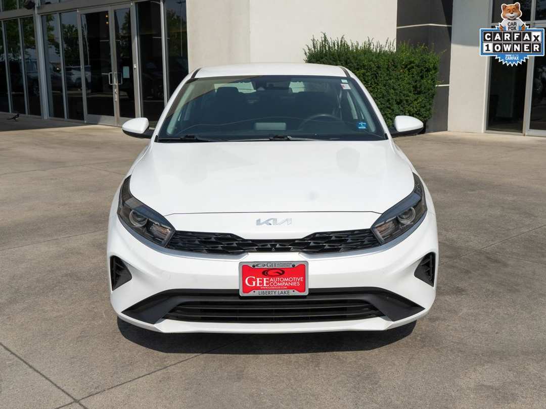 2023 Kia Forte LXS - Image 2