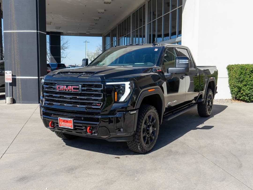 2026 GMC Sierra 2500Hd AT4 - Image 3