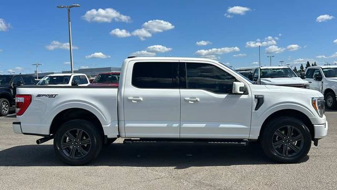 2023 Ford F-150 Lariat - Image 2