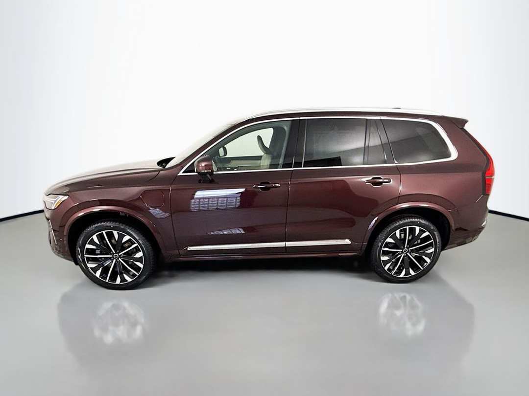 2026 Volvo Xc90 Plug-In Hybrid T8 Plus - Image 2