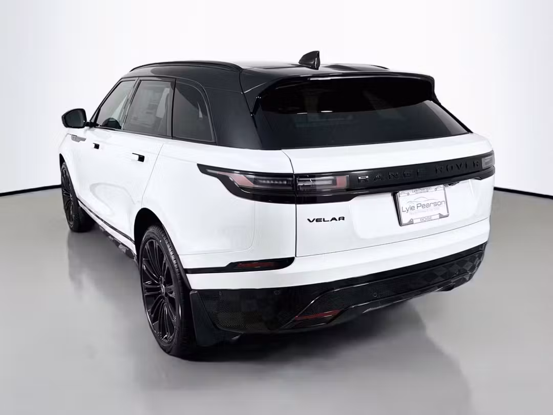 2026 Land Rover Range Rover Velar Dynamic SE - Image 3