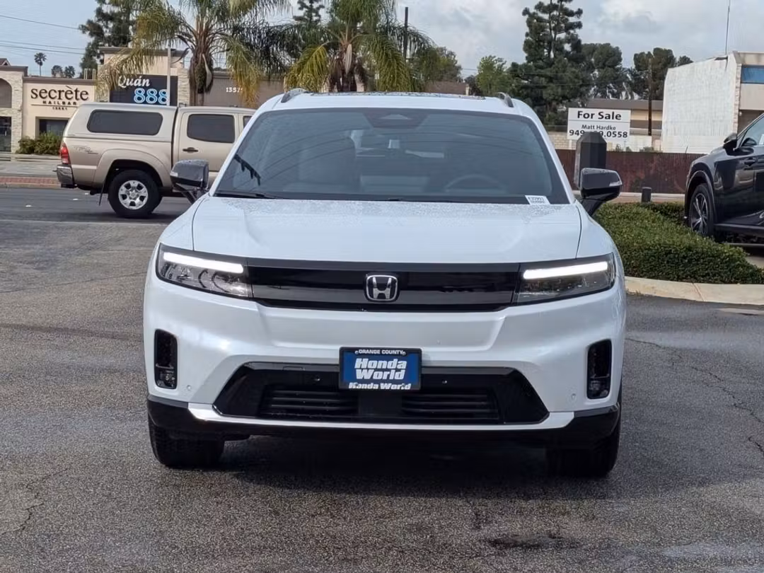 2026 Honda Prologue Touring - Image 3