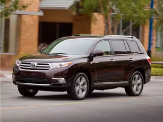 2012 Toyota Highlander SE