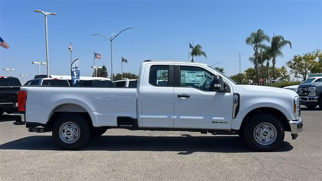 2026 Ford F-350Sd XL - Image 2