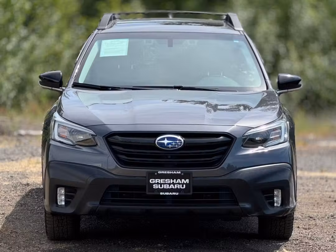2020 Subaru Outback Onyx Edition XT - Image 2