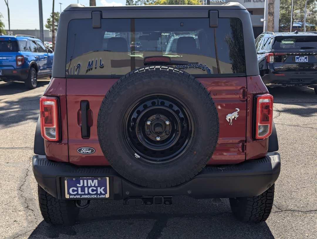 2026 Ford Bronco Big Bend - Image 3