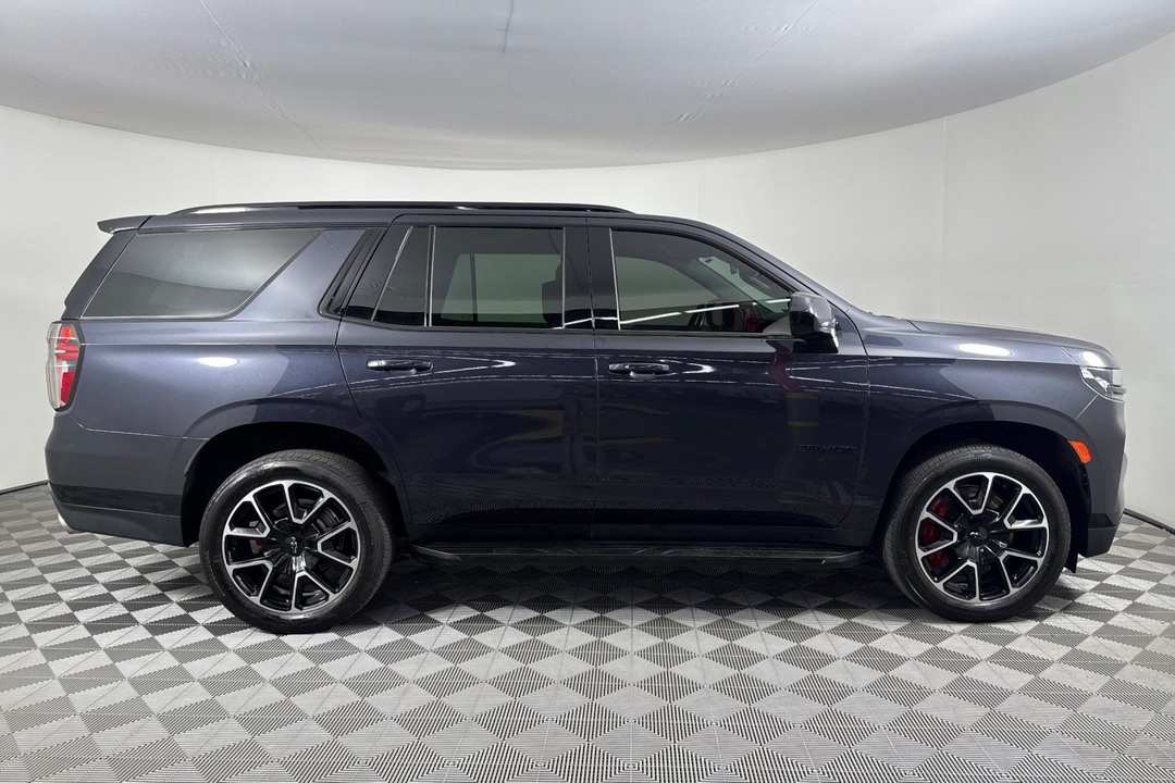 2022 Chevrolet Tahoe RST - Image 3