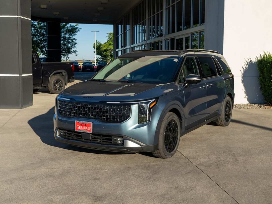 2026 Kia Carnival SX Prestige - Image 3