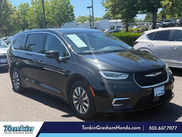 2023 Chrysler Pacifica Hybrid Touring L