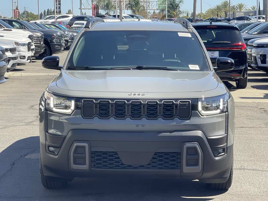 2026 Jeep Cherokee Laredo - Image 2