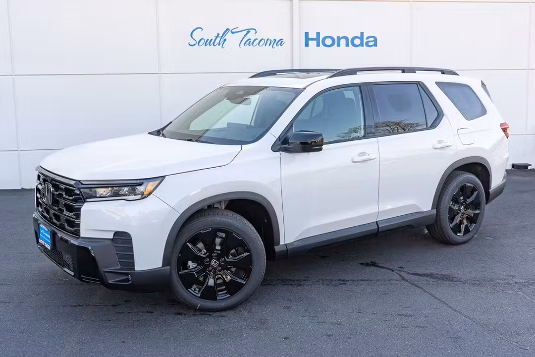 2026 Honda Pilot Black Edition w/Function Package - Image 2